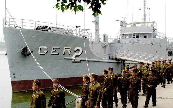 Vụ Triều Tiên bắt 83 thủy thủ Mỹ suýt khơi mào Thế chiến 3 4