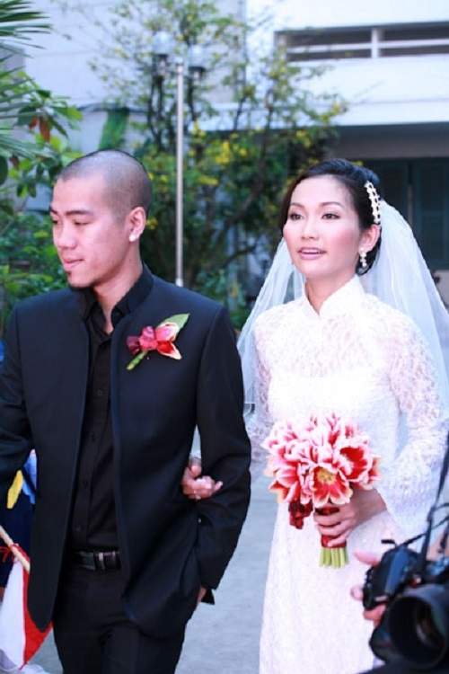 4 cuộc hôn nhân chóng vánh đến không ngờ của showbiz Việt 4