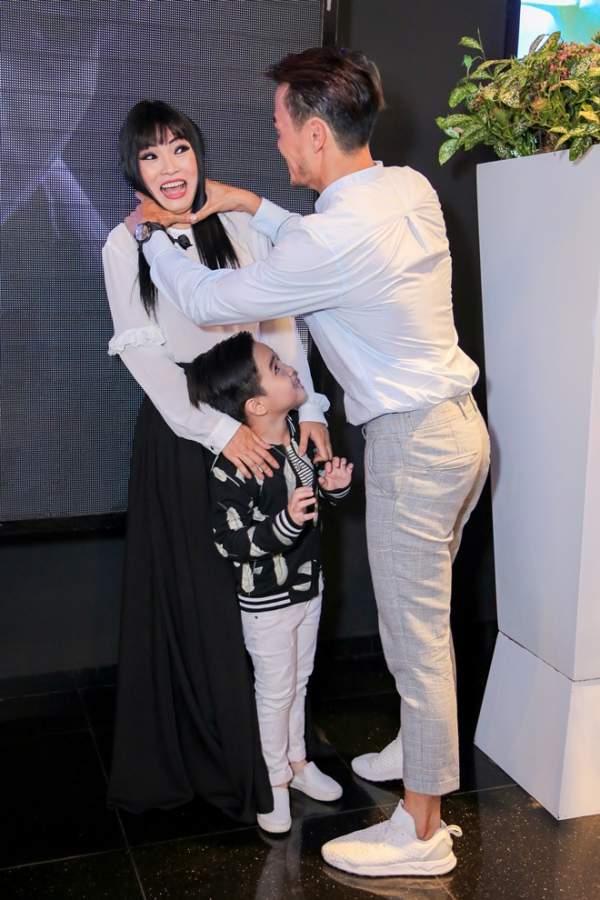 Phương Thanh tình cảm bên chồng và con trai trên phim khiến fan bất ngờ 2