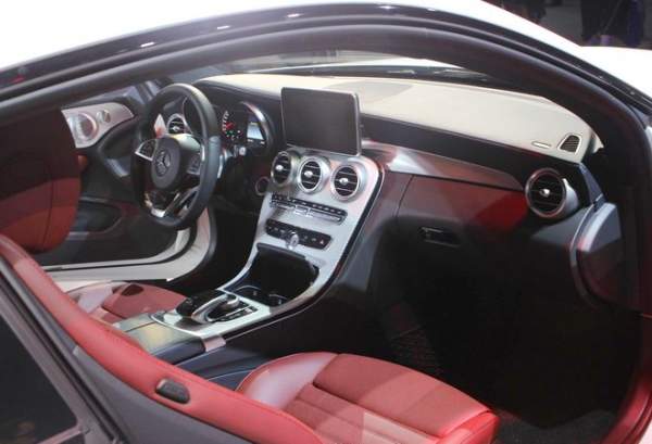 Cận cảnh Mercedes-AMG C43 Coupe giá 4,2 tỷ đồng 3