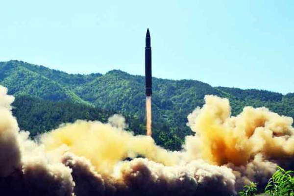 Mỹ âm thầm quan sát Triều Tiên chuẩn bị tên lửa suốt 70 phút 3