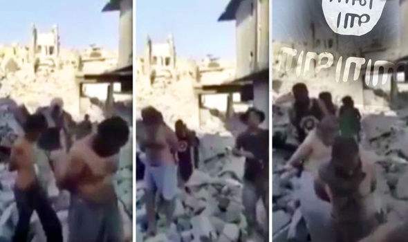 Video: “Đào” được khủng bố IS trong đống đổ nát ở Mosul