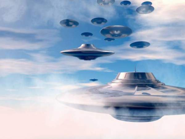 Chiến đấu cơ Anh-Mỹ từng truy lùng UFO suốt 90 phút 4