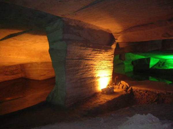 Bí ẩn về quần thể hang động nhân tạo khổng lồ ở TQ 8