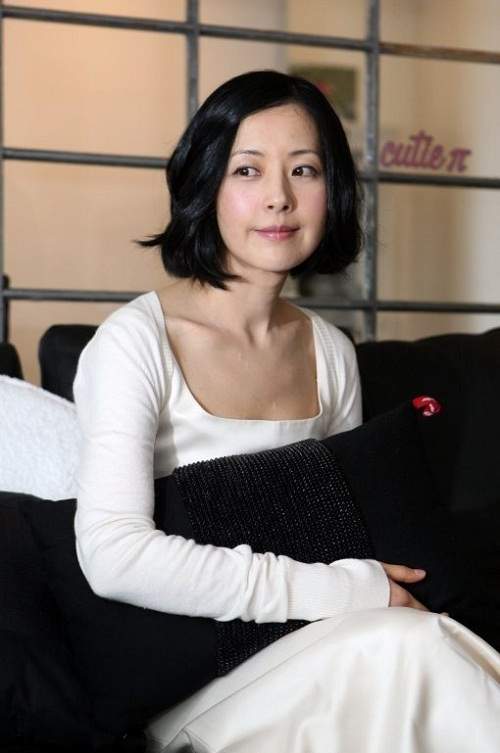 3 bà mẹ Hàn Quốc này ngoài 50 vẫn nóng bỏng, trẻ đẹp như gái son 11