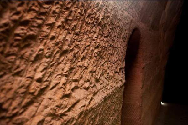 Bí ẩn về quần thể hang động nhân tạo khổng lồ ở TQ 7