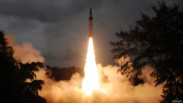 Tên lửa hạt nhân Ấn Độ có thể bắn tới bất kì nơi nào ở TQ 2