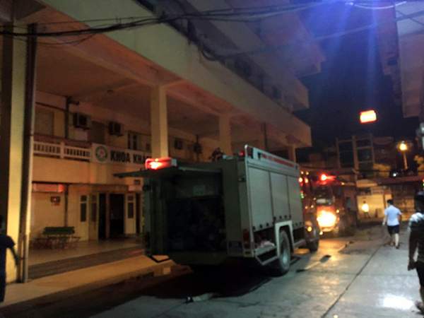 Bệnh viện lớn nhất miền Bắc bất ngờ phát hỏa trong đêm 2
