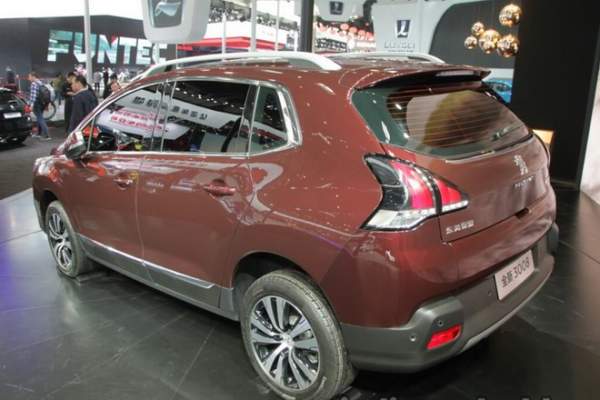 Peugeot 3008 bản nâng cấp về Việt Nam giá 1,11 tỷ đồng 2