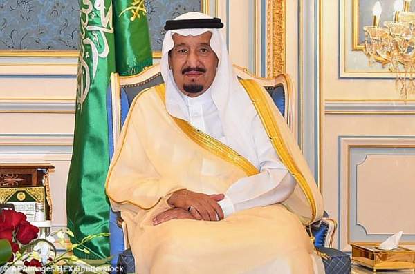 Video hoàng tử Ả Rập Saudi đánh người khiến vua giận dữ 2