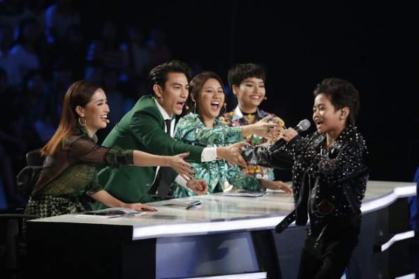 Miu Lê phát cuồng vì Isaac nhí làm "nổ tung" sân khấu Vietnam Idol Kids 2
