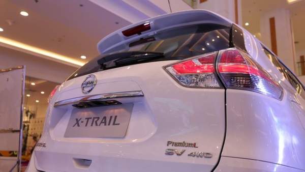 X-Trail Premium L gia tăng phụ kiện để cạnh tranh CX-5 11