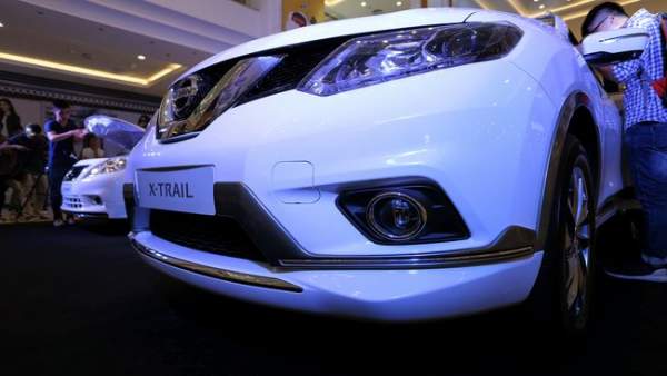 X-Trail Premium L gia tăng phụ kiện để cạnh tranh CX-5 2