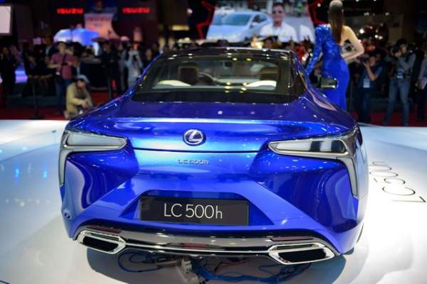 Lexus LC 500h 2018 khoe diện mạo quyến rũ ở Việt Nam 3