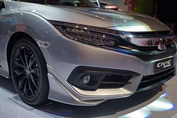 Honda Civic Modulo thêm mạnh mẽ với bodykit thể thao 8