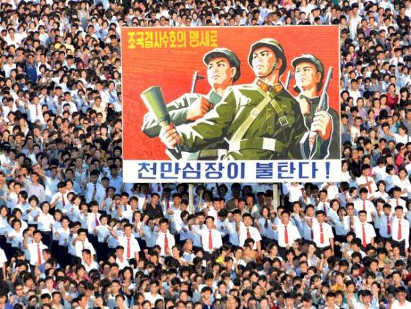 Triều Tiên dọa thổi bay Mỹ bằng “5 triệu viên đạn sống” 3