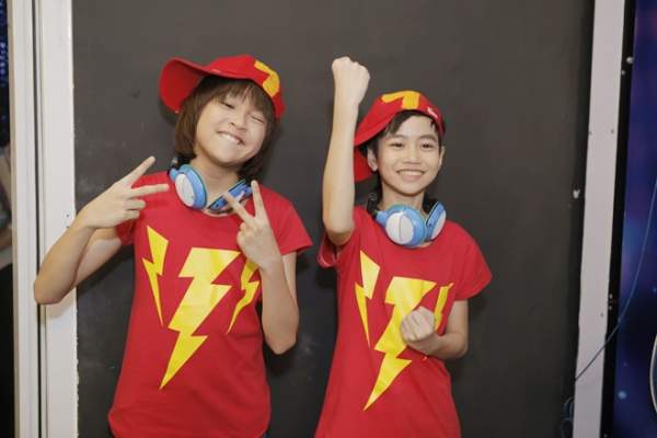 Isaac "điệu rơi điệu rụng" khi đi chấm thi chung kết Vietnam Idol Kids 11