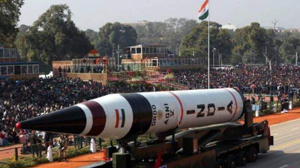 Vũ khí "khủng nhất" Ấn Độ đối đầu tên lửa mạnh nhất TQ 2