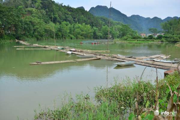 Lạng Sơn: Cô lập giữa ốc đảo, người dân thót tim qua cầu phao bằng tre nứa 6