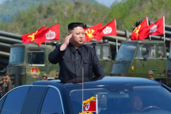 Đằng sau quyết định chưa nã tên lửa vào Guam của Kim Jong-un