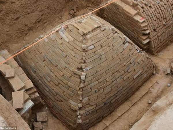 Tìm ra mộ cổ 2.000 năm tuổi chưa từng thấy ở Ai Cập 4