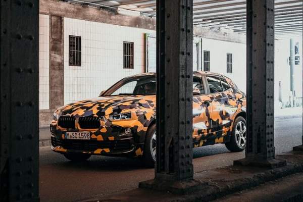BMW X2 lộ diện trong lớp áo rằn ri 7