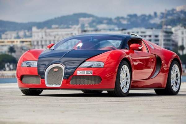 Bugatti Veyron Grand Sport cũ 8 năm vẫn bán giá 39 tỷ đồng 2