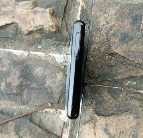 HOT: Galaxy Note 8 lộ ảnh thực tế rõ nét nhất 4