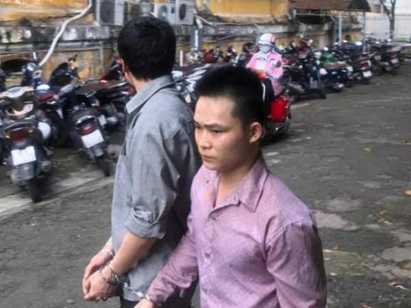 Nhiều người mẫu, diễn viên bán dâm nghìn đô ở Sài Gòn bị bắt quả tang 3