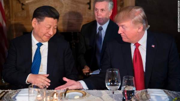 Mỹ chiến tranh thương mại với Trung Quốc: "Hai con dê qua cầu"! 2