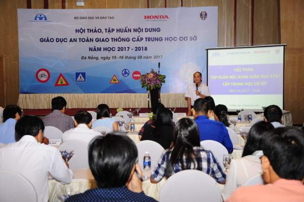 Honda Việt Nam khởi động chương trình giáo dục ATGT cho học sinh THCS 2017 - 2018 4