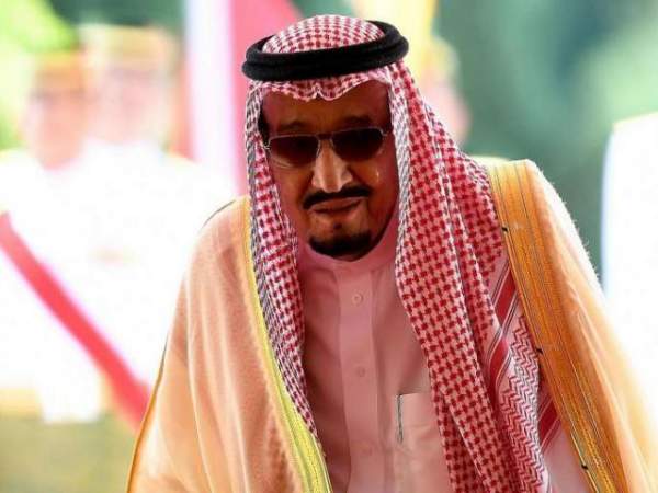 Vua Ả Rập chi 100 triệu USD, mang 1.000 người đi du lịch 3