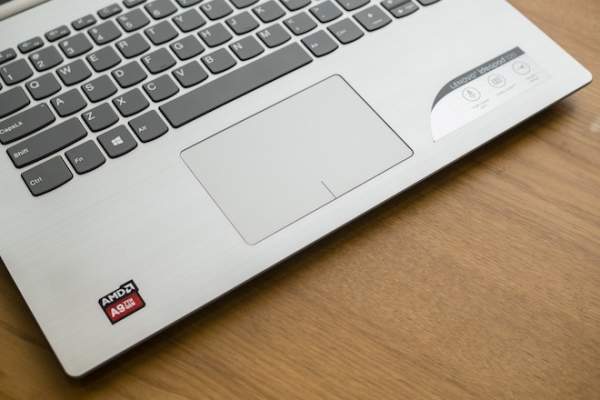 Lenovo giới thiệu các dòng laptop giá mềm từ 5,2 triệu đồng 9