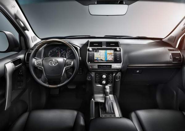 Toyota Land Cruiser Prado 2018 chính thức ra mắt 4