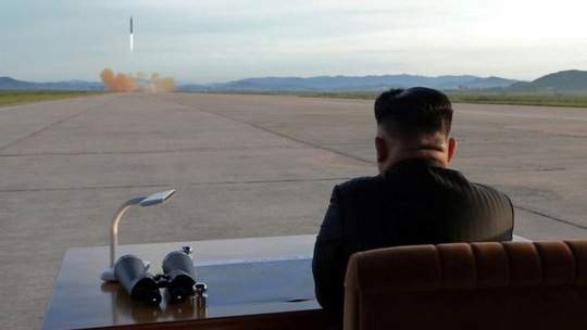 Triều Tiên muốn có lực lượng quân sự "ngang bằng Mỹ"
