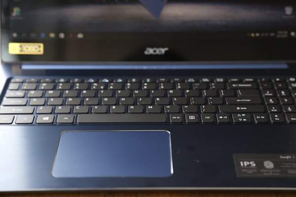 Lộ diện laptop chạy vi xử lý Intel Core i thế hệ thứ 8 đầu tiên tại VN 8