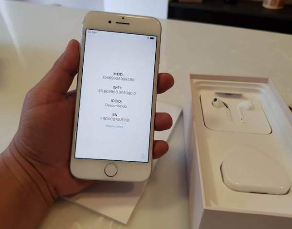 Apple chưa mở bán, iPhone 8 và iPhone 8 Plus đã bị "đập hộp" tại VN 4