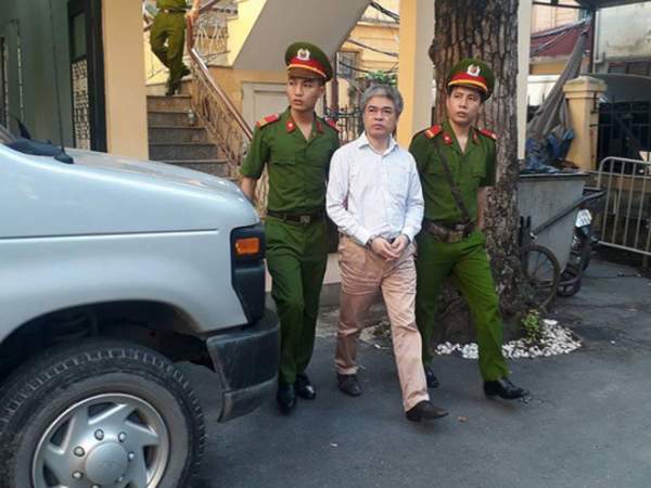 Hà Văn Thắm xin "mức án cao nhất", miễn tội cho cấp dưới 2