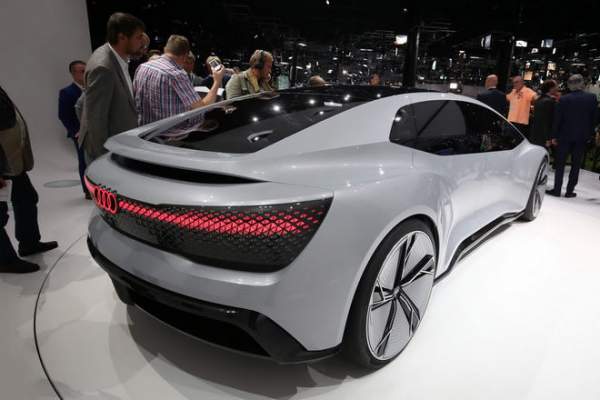 Audi Aicon: Xe sang siêu hiện đại tự lái 100% 6