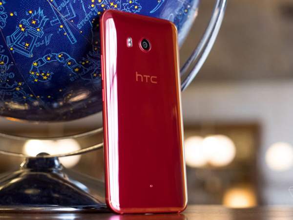 HTC U11 Plus sẽ có màn hình 6 inch, không viền màn hình 2