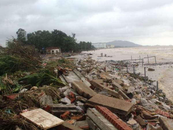Thanh Hóa: Sau 3 ngày, thiệt hãi do bão giảm gần 300 tỉ đồng 7