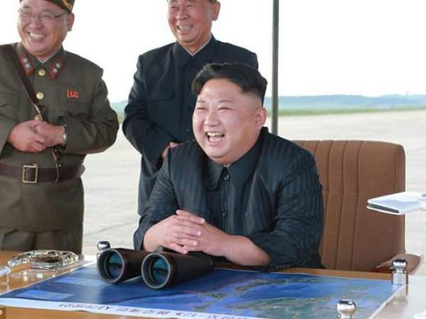 Đằng sau tuyên bố chưa từng có của ông Kim Jong-un 3