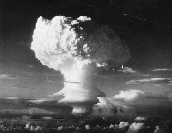 Bằng chứng Hitler gần có loại bom khuất phục được đồng minh? 3