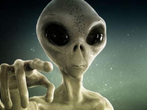 Cảnh sát Argentina chụp được ảnh “người ngoài hành tinh” 2