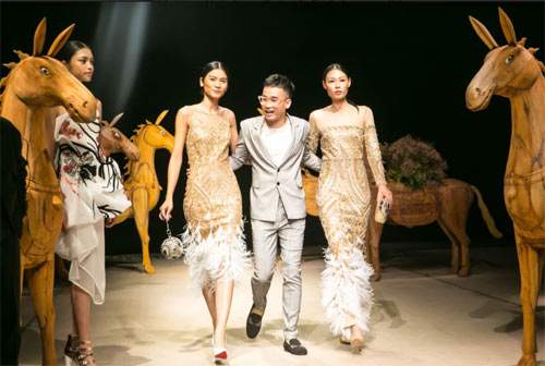 Á hậu cao nhất Việt Nam quá lộng lẫy tại tuần thời trang Việt 9