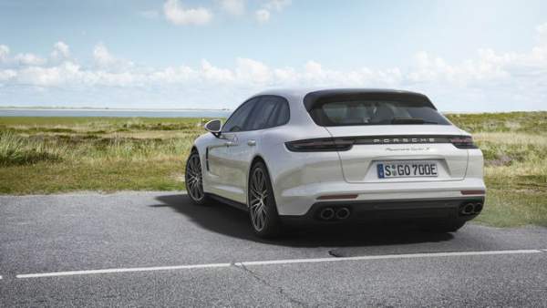 Porsche Panamera hybrid tiết kiệm nhiên liệu giá 5 tỷ đồng 2