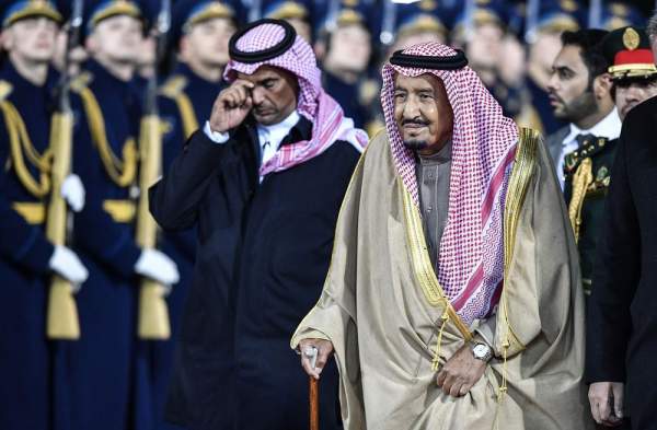 Vua Saudi mang 1.500 người, thuê trọn 2 khách sạn ở Moscow