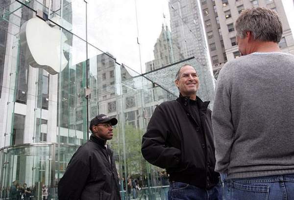 Xúc động trước bộ ảnh Steve Jobs "hồi sinh" Apple 25