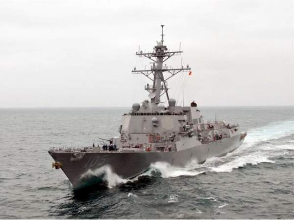 Tàu chiến Mỹ di chuyển gần quần đảo Hoàng Sa 2
