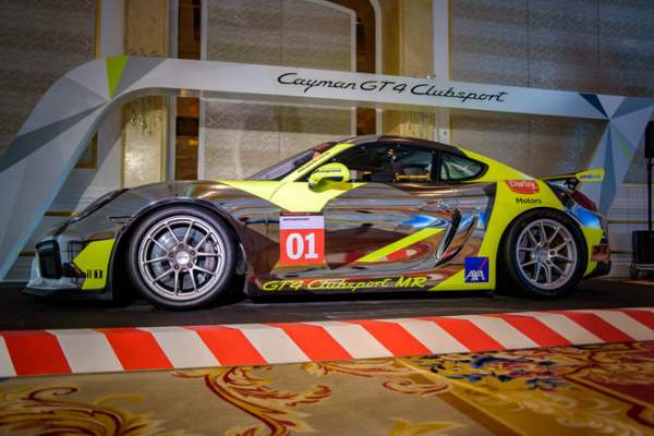 Porsche Cayman GT4 ClubSport đến Việt Nam 2